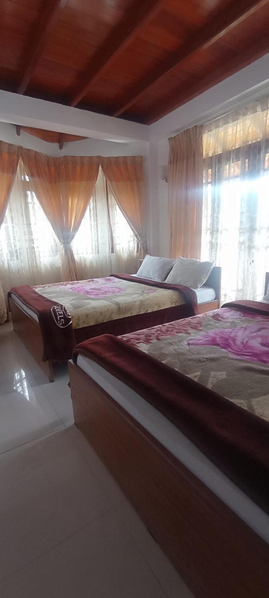 ヌワラ・エリヤ Oviya Guest Bed & Breakfast エクステリア 写真