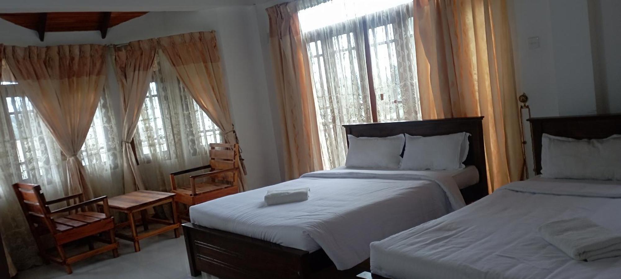 ヌワラ・エリヤ Oviya Guest Bed & Breakfast エクステリア 写真
